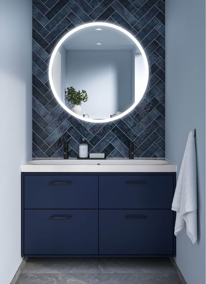 Blått og svart bad Blått og svart bad